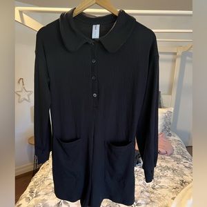 Smash and Tess Shortly Longsleeve Romper | NWT | XS | Black | Loose Fit